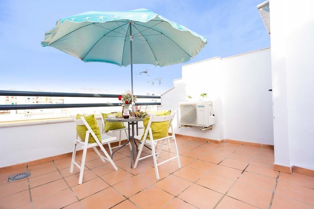 Holidays2Malaga Juan De Mena Apartments Buitenkant foto
